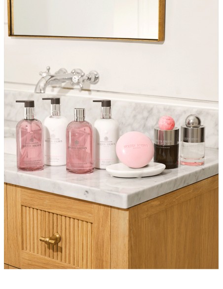 DELICIOUS RHUBARB & ROSE